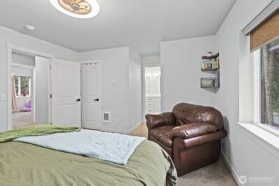 18204 E Clear Lake Boulevard SE, Yelm, WA 98597 - Photo 24