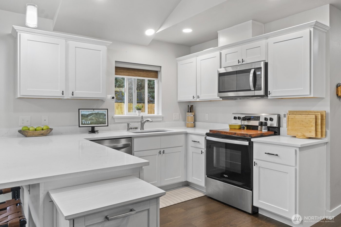 18204 E Clear Lake Boulevard SE, Yelm, WA 98597