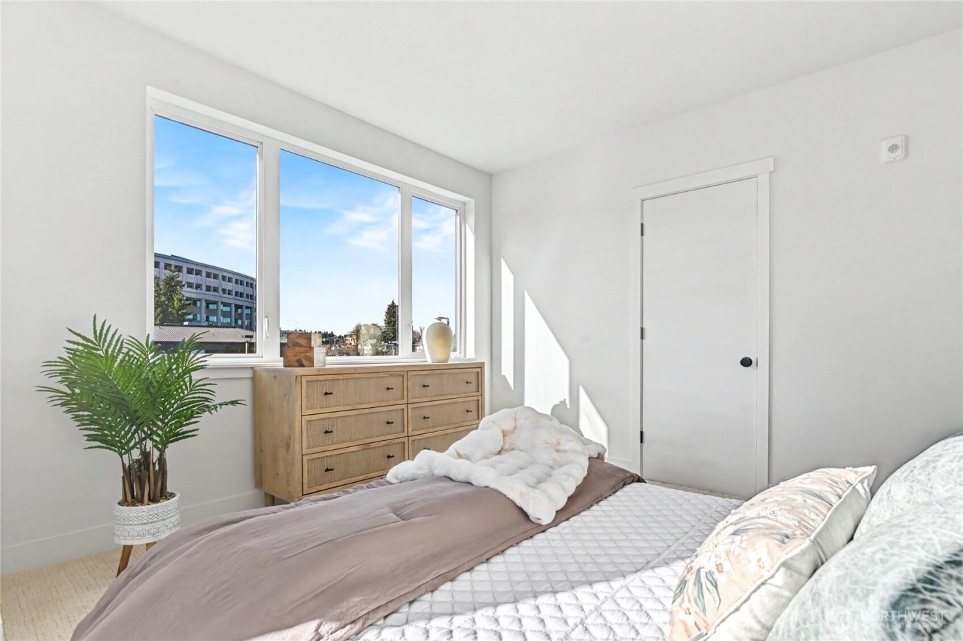 516 13th Avenue SE, Olympia, WA 98501