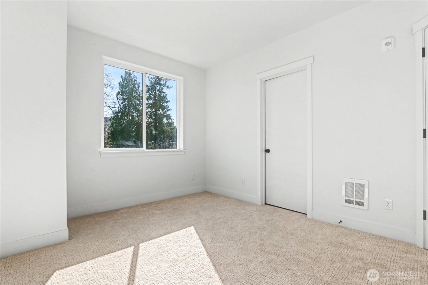 516 13th Avenue SE, Olympia, WA 98501