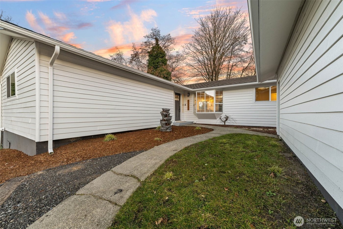 6101 Agnes Road NE, Tacoma, WA 98422