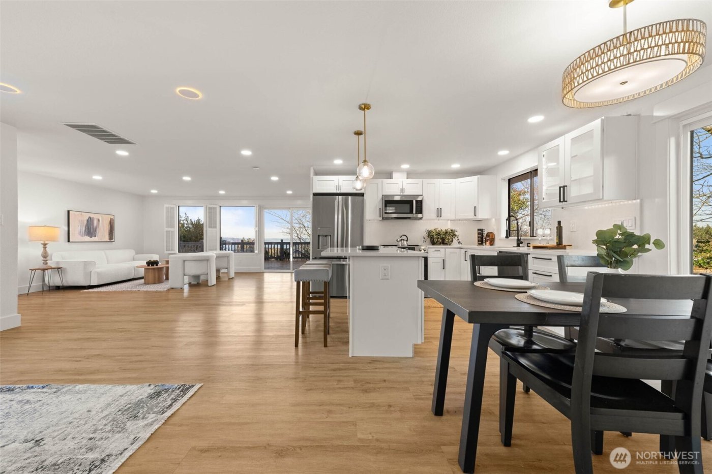 6101 Agnes Road NE, Tacoma, WA 98422