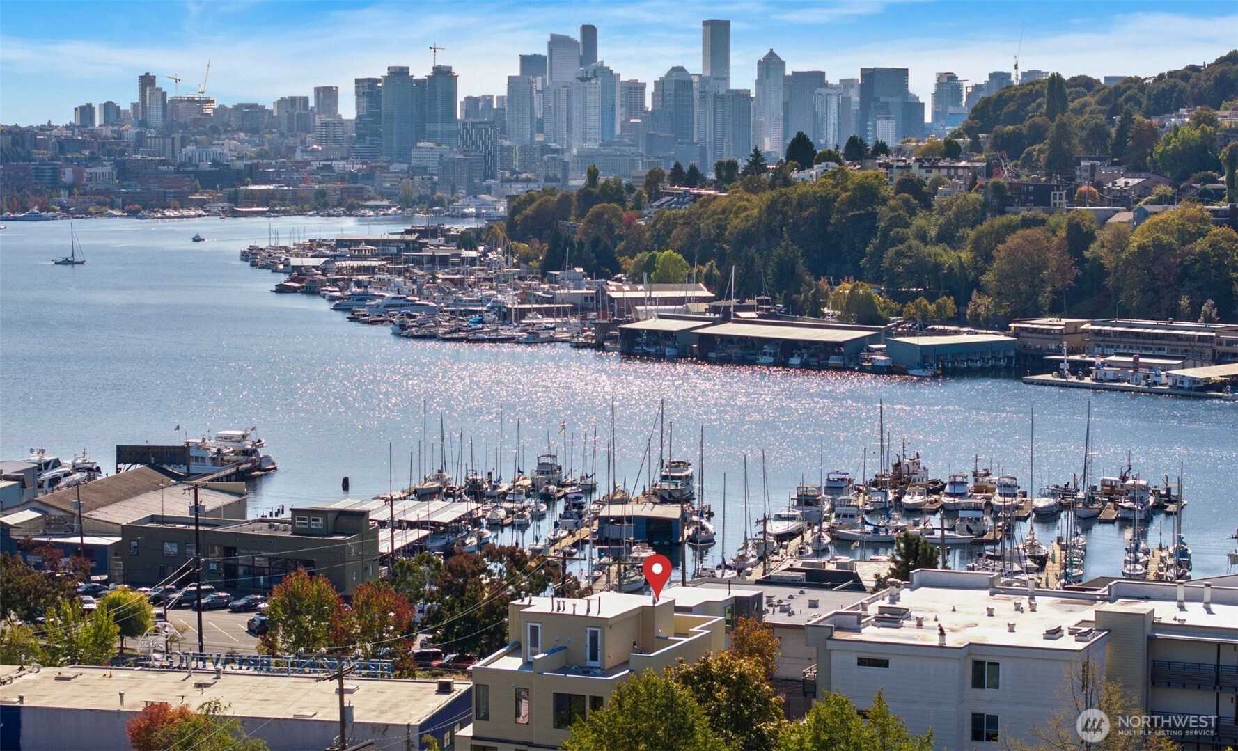 953 N 35th Street , Seattle, WA 98103