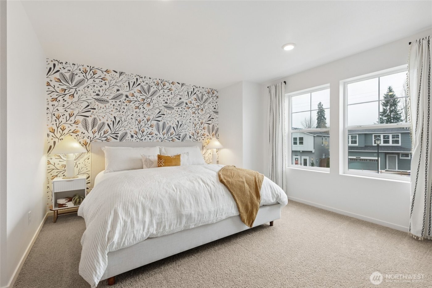 8455 Ostrom Avenue SE #82, Lacey, WA 98513