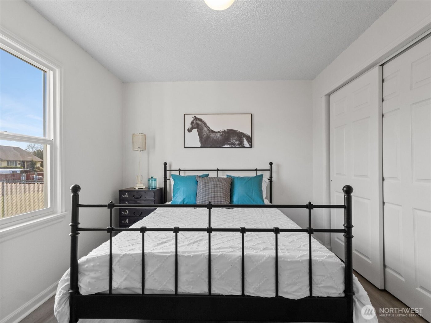 6802 S Oakes Street , Tacoma, WA 98409