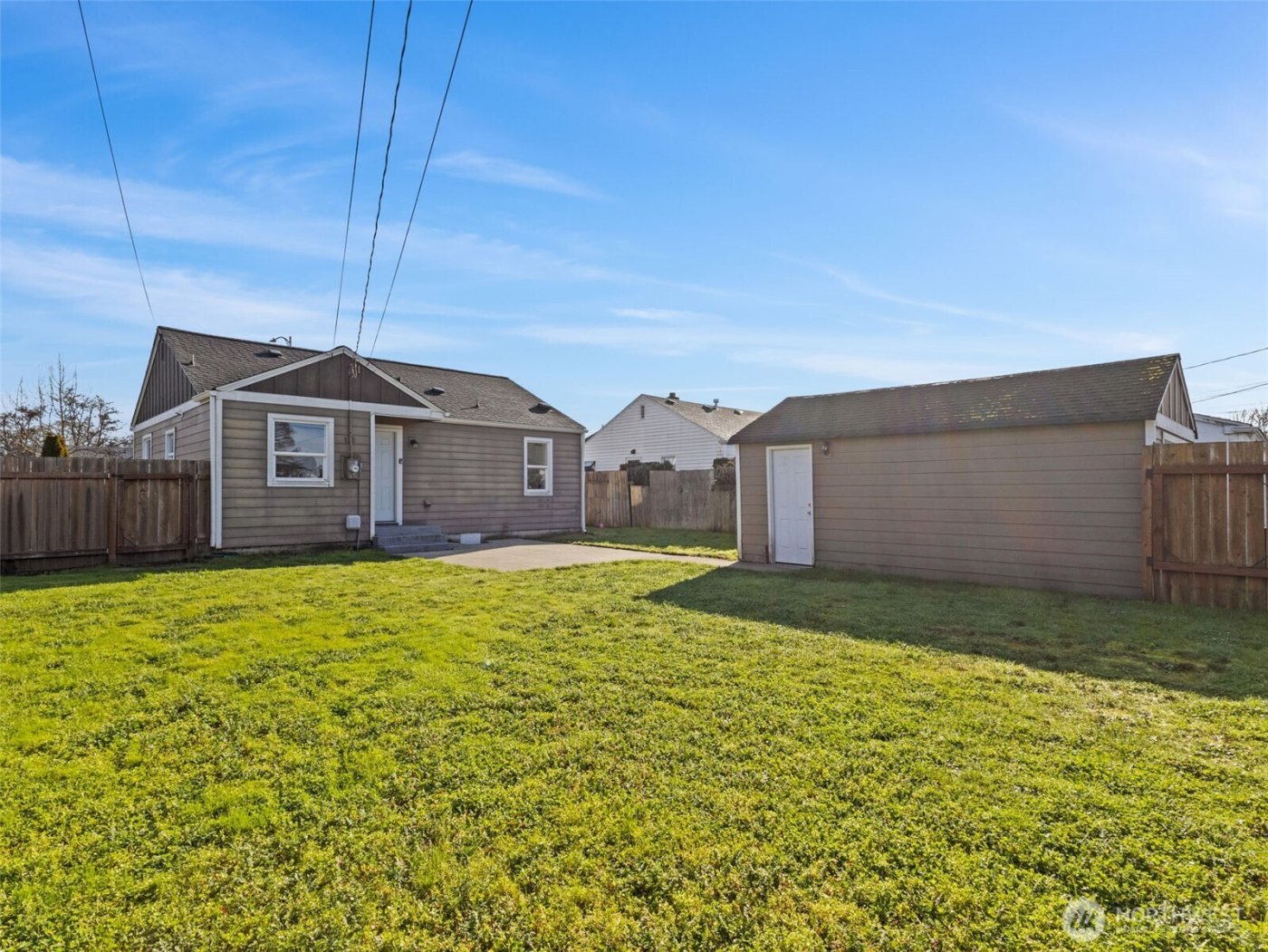 6802 S Oakes Street , Tacoma, WA 98409