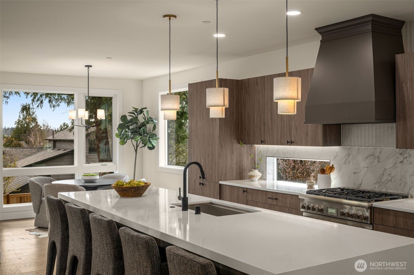 11415 NE 91st Street , Kirkland, WA 98033