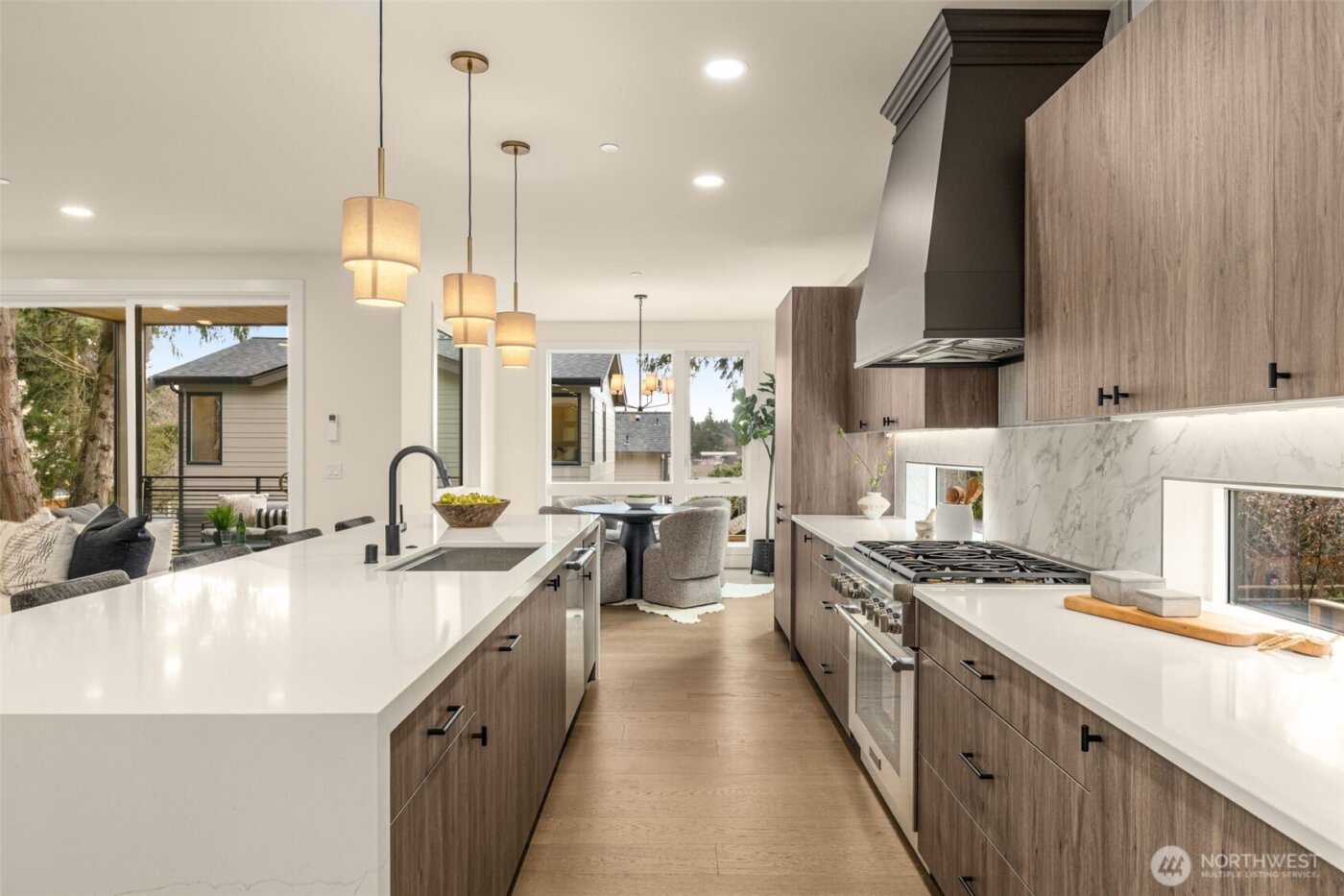 11415 NE 91st Street , Kirkland, WA 98033