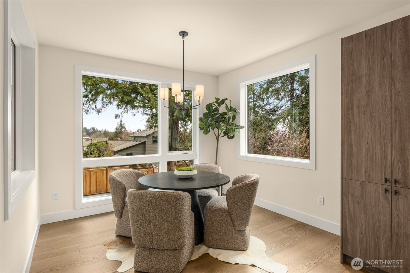 11415 NE 91st Street , Kirkland, WA 98033