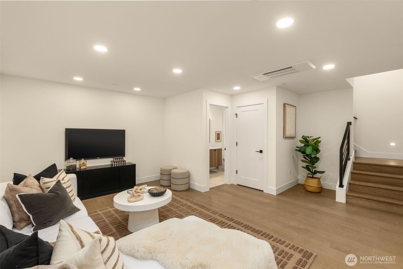 11415 NE 91st Street , Kirkland, WA 98033