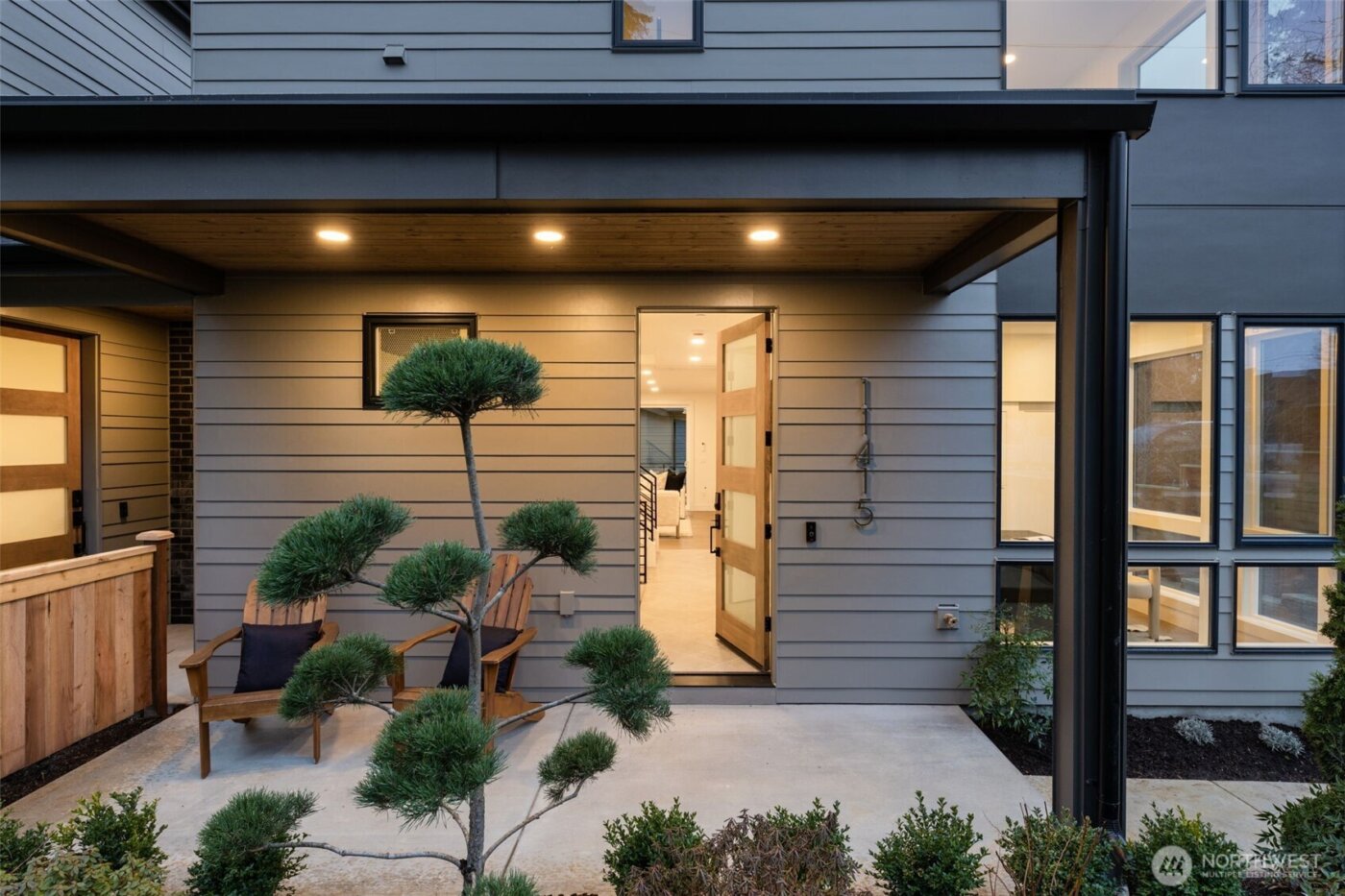 11415 NE 91st Street , Kirkland, WA 98033