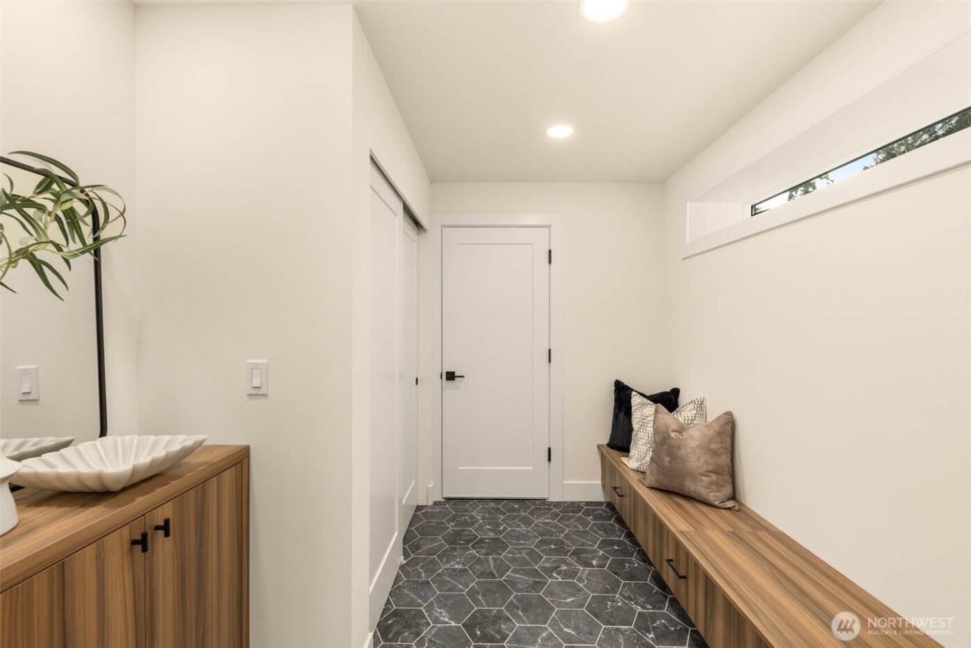 11415 NE 91st Street , Kirkland, WA 98033