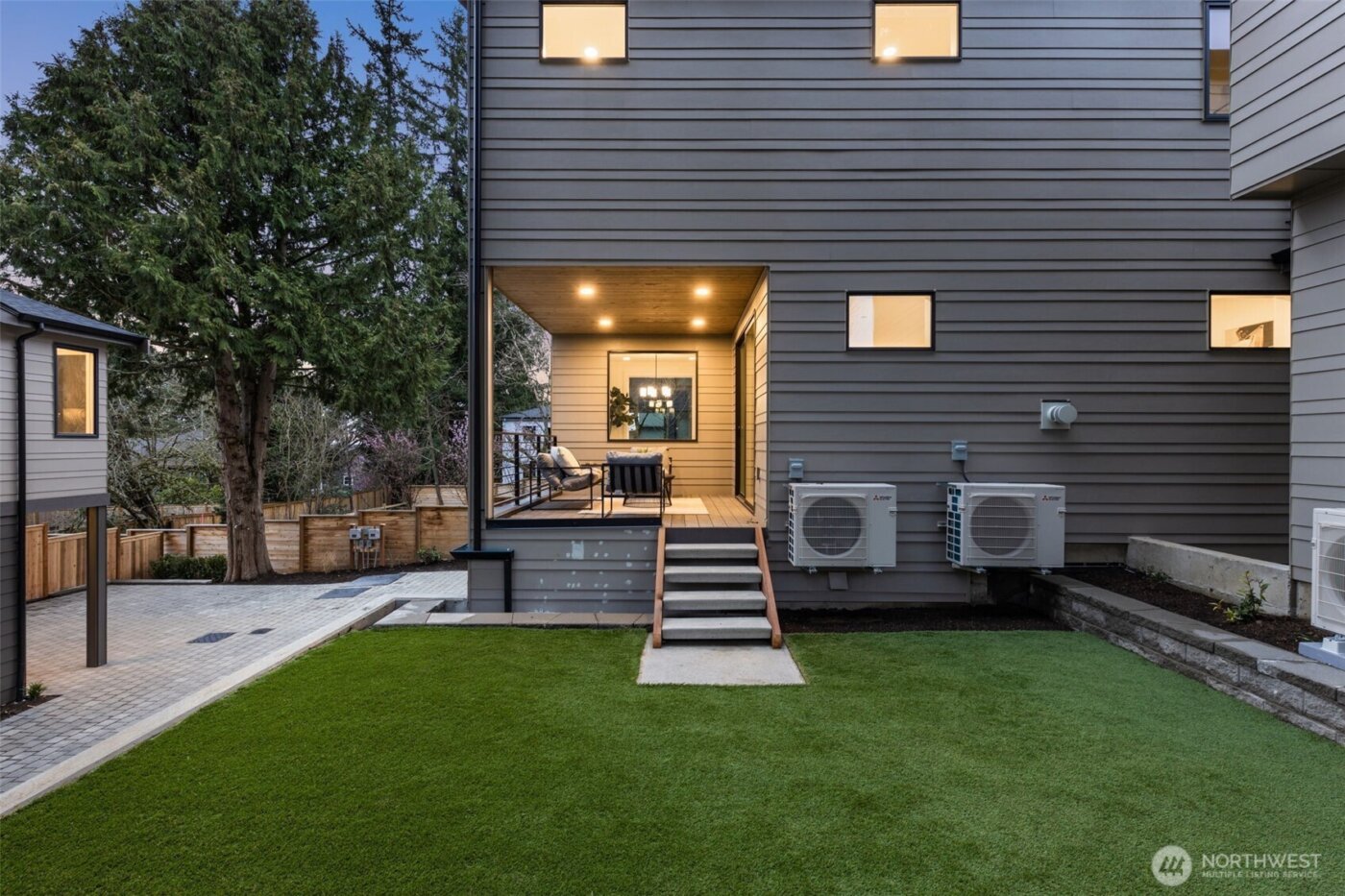 11415 NE 91st Street , Kirkland, WA 98033