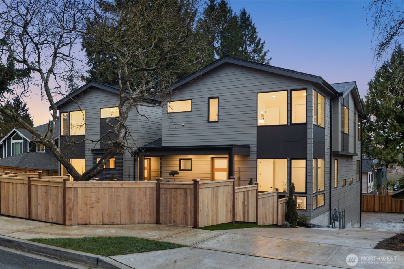 11415 NE 91st Street , Kirkland, WA 98033