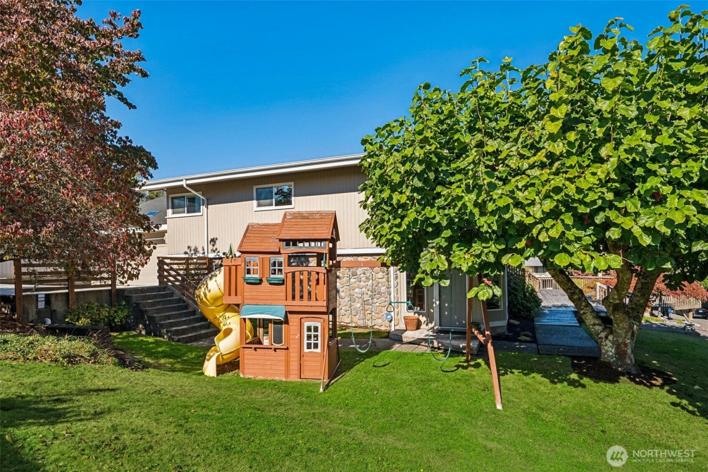 1405 Rolling Hills Terrace NW, Olympia, WA 98502