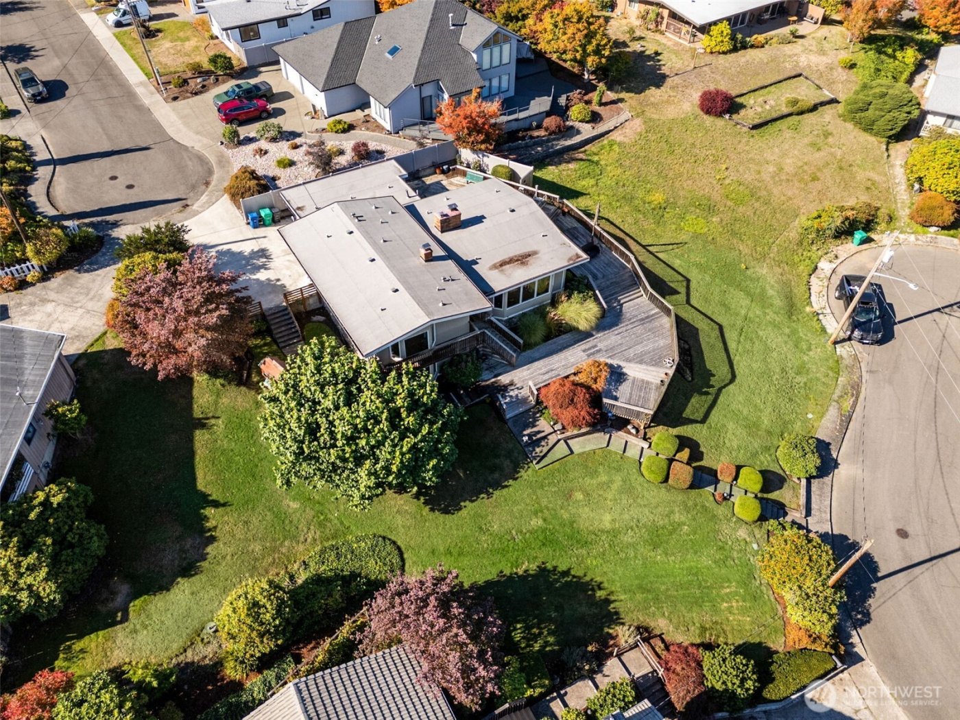 1405 Rolling Hills Terrace NW, Olympia, WA 98502