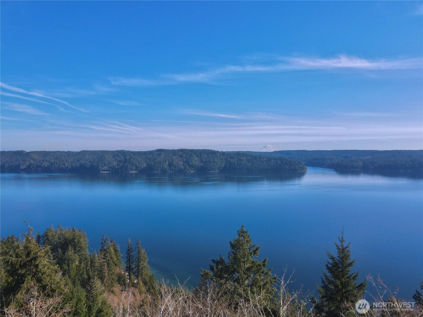 67 Devereaux Drive , Lilliwaup, WA 98555