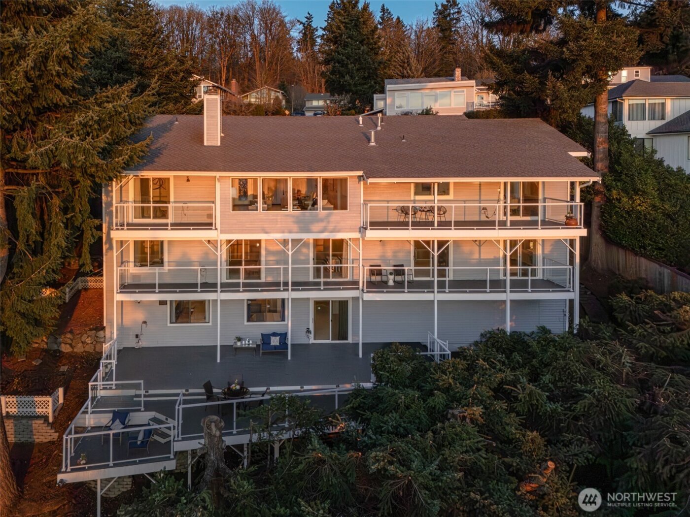 13603 SE 55th Place , Bellevue, WA 98006