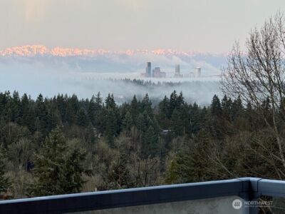 13603 SE 55th Place , Bellevue, WA 98006 - Photo 2