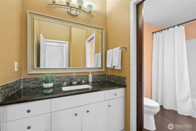 13603 SE 55th Place , Bellevue, WA 98006 - Photo 23
