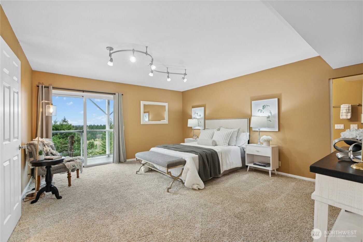 13603 SE 55th Place , Bellevue, WA 98006