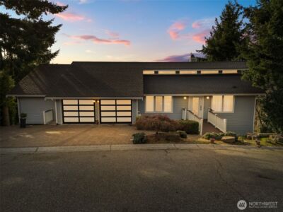 13603 SE 55th Place , Bellevue, WA 98006 - Photo 3