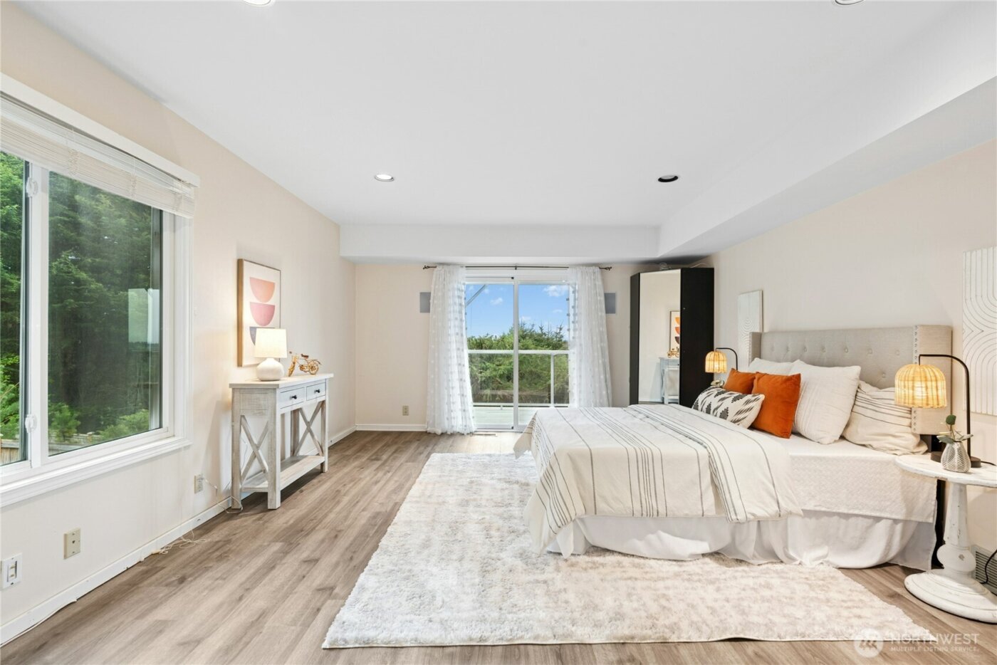 13603 SE 55th Place , Bellevue, WA 98006