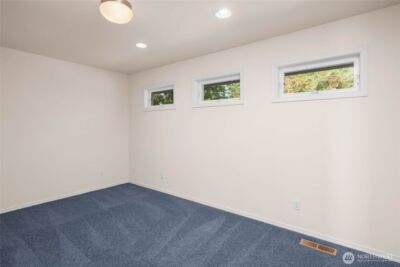 8661 Southridge Place , Anacortes, WA 98221 - Photo 28