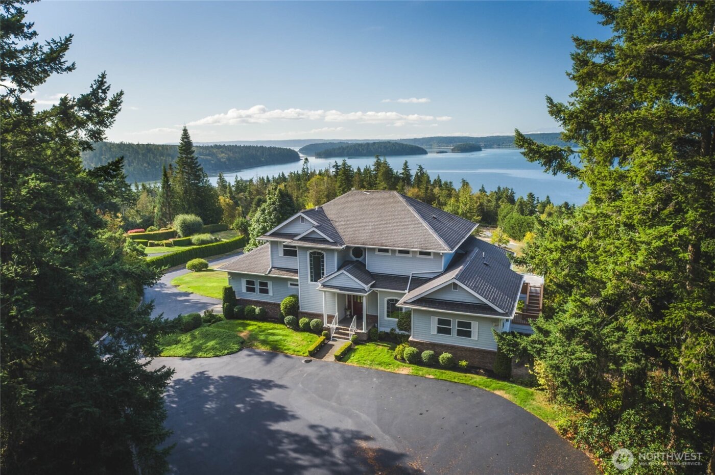 8661 Southridge Place , Anacortes, WA 98221