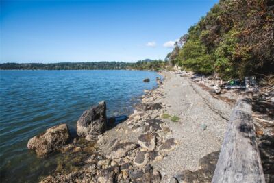 8661 Southridge Place , Anacortes, WA 98221 - Photo 39