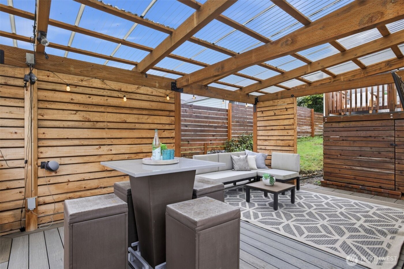 8719 16th Avenue SW, Seattle, WA 98106