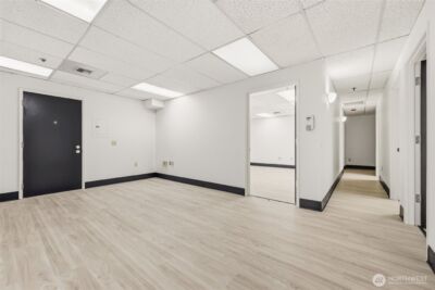 8745 Greenwood Avenue N #A, Seattle, WA 98103-3650 - Photo 11