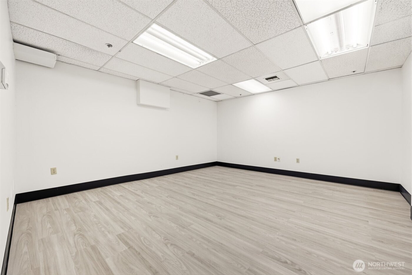 8745 Greenwood Avenue N #A, Seattle, WA 98103-3650