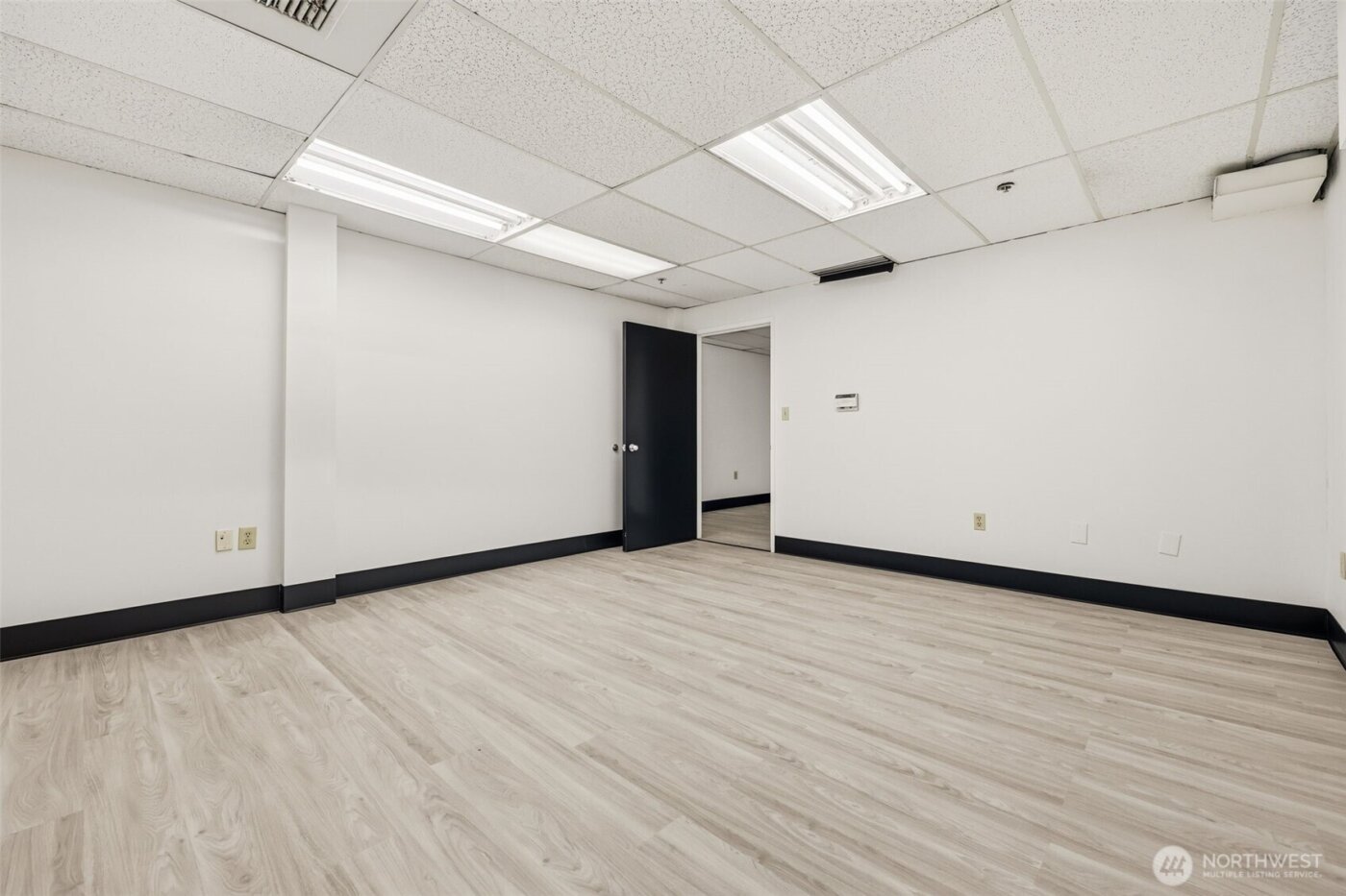 8745 Greenwood Avenue N #A, Seattle, WA 98103-3650