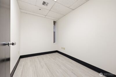 8745 Greenwood Avenue N #A, Seattle, WA 98103-3650 - Photo 15