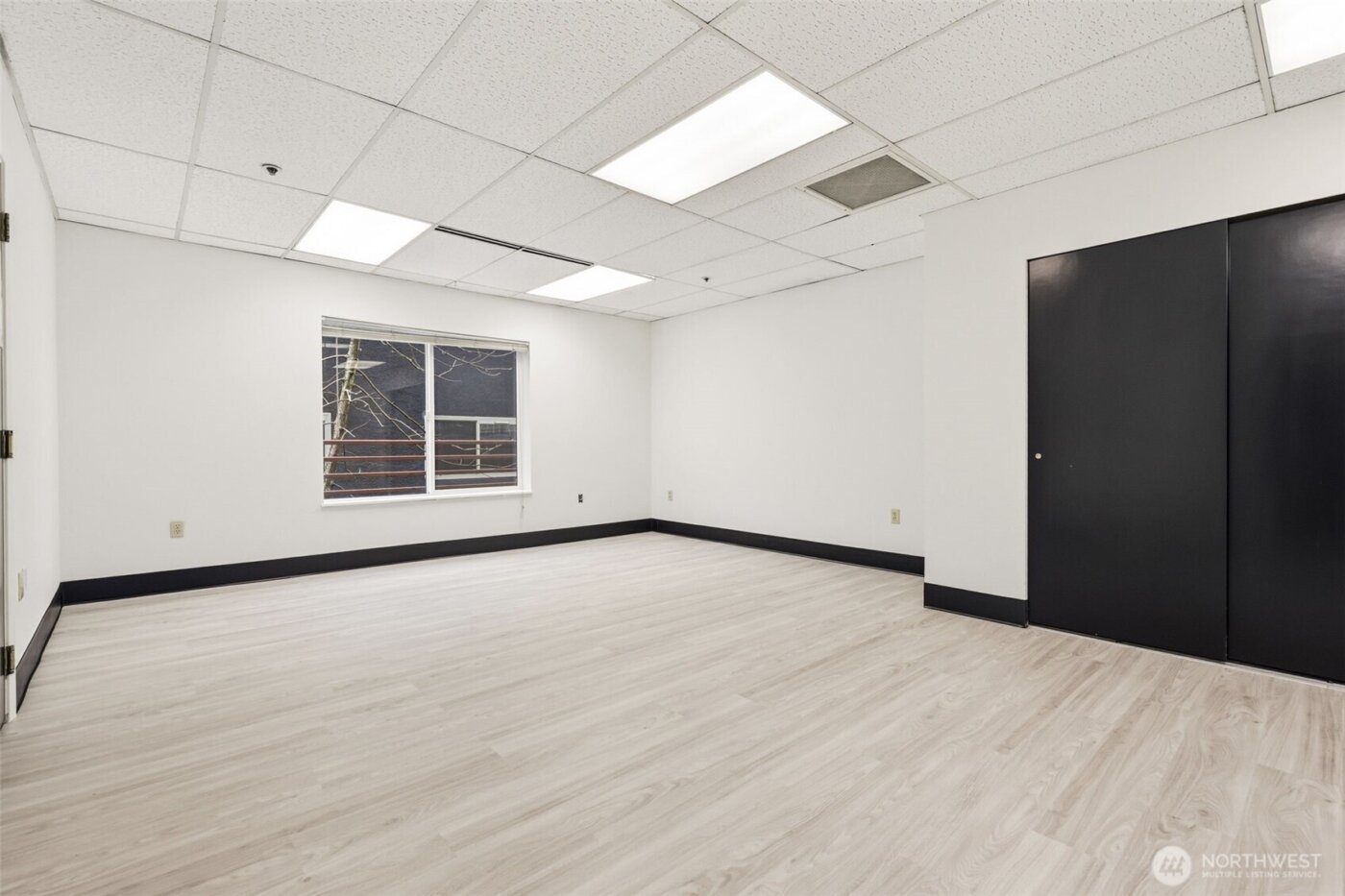 8745 Greenwood Avenue N #A, Seattle, WA 98103-3650