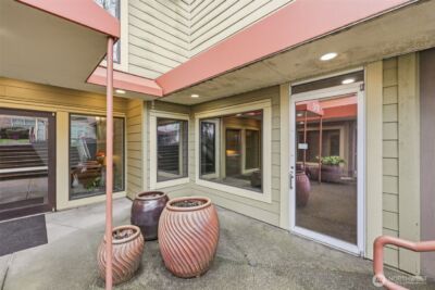 8745 Greenwood Avenue N #A, Seattle, WA 98103-3650 - Photo 2