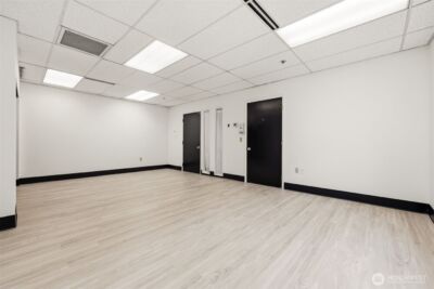 8745 Greenwood Avenue N #A, Seattle, WA 98103-3650 - Photo 21