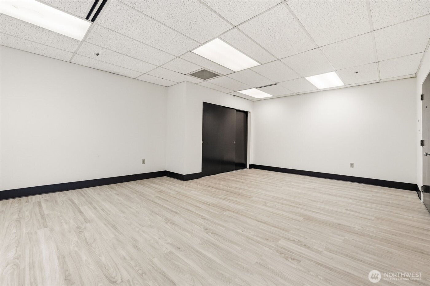 8745 Greenwood Avenue N #A, Seattle, WA 98103-3650