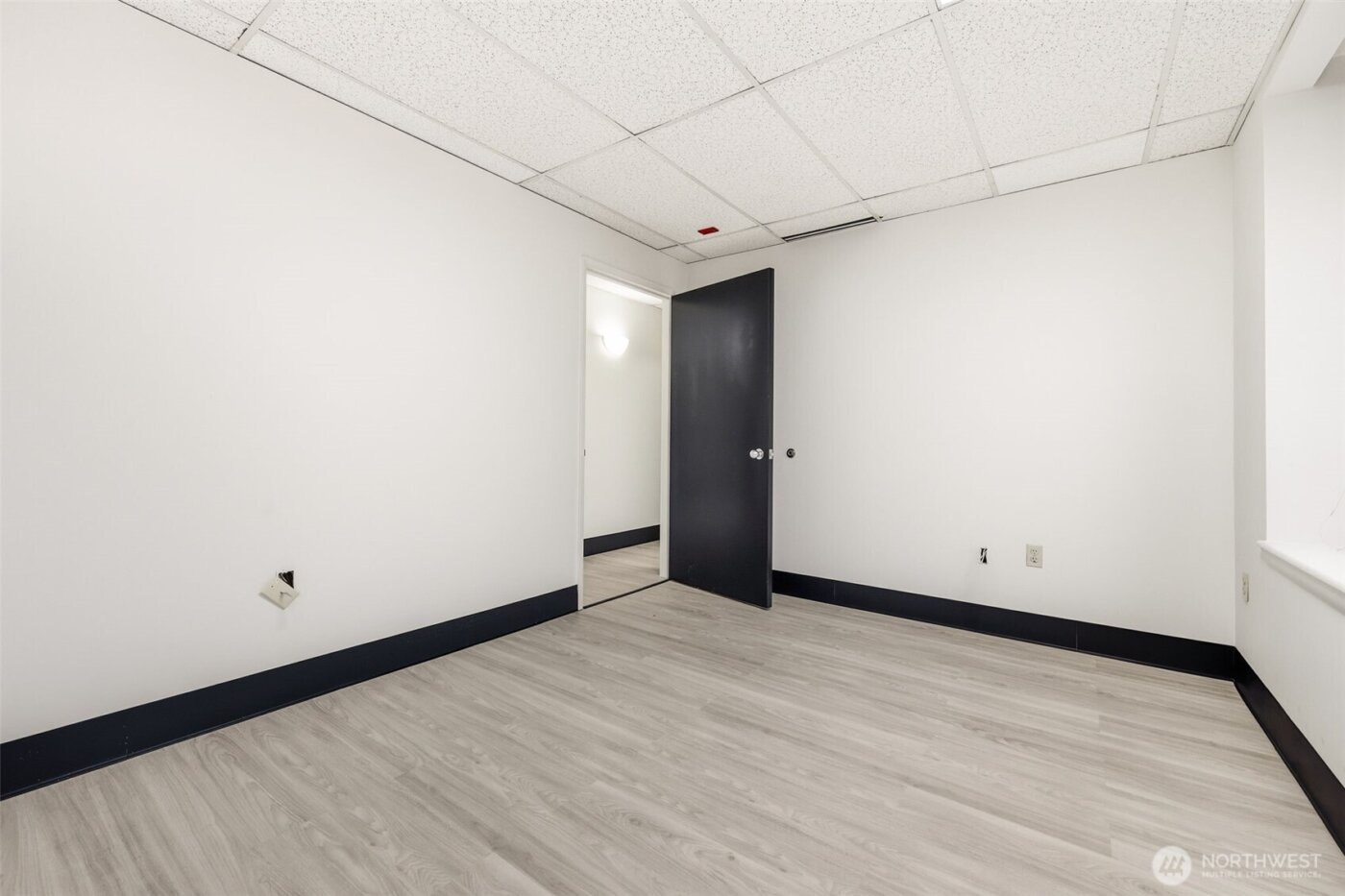 8745 Greenwood Avenue N #A, Seattle, WA 98103-3650