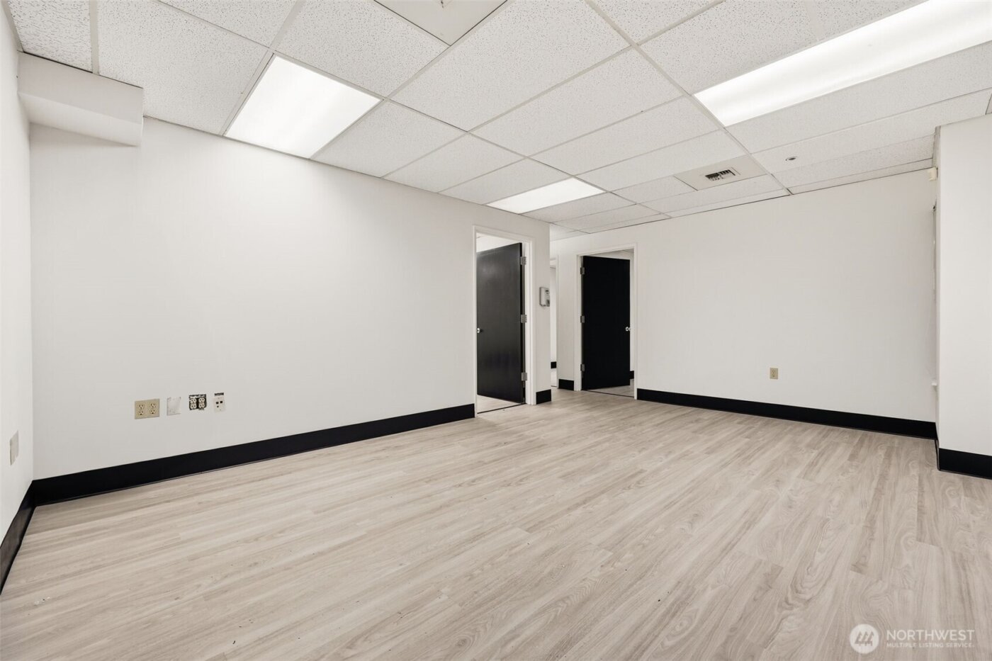 8745 Greenwood Avenue N #A, Seattle, WA 98103-3650