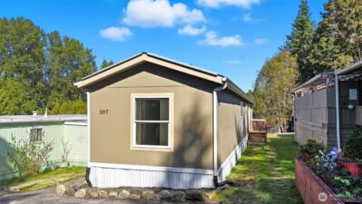 4000 Flynn Street #107, Bellingham, WA 98229-4525