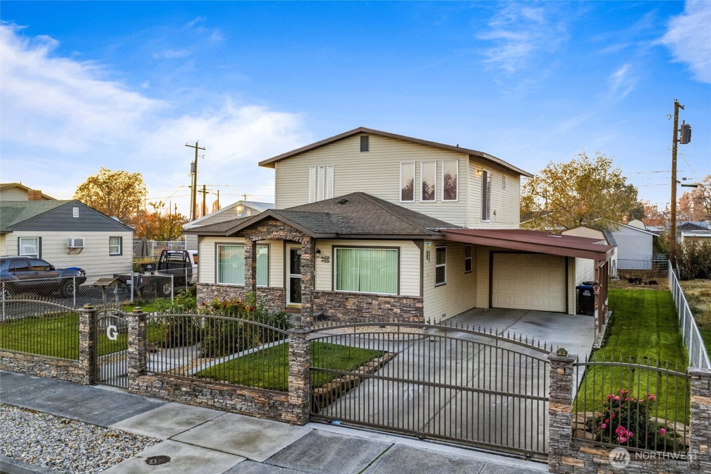 2208 W Spruce , Moses Lake, WA 98837