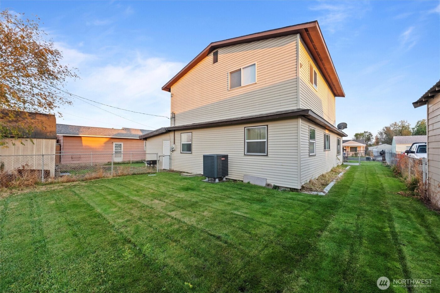 2208 W Spruce , Moses Lake, WA 98837