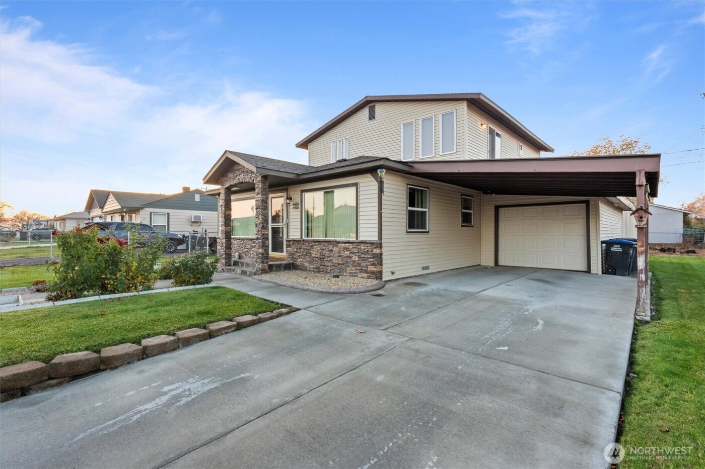 2208 W Spruce , Moses Lake, WA 98837