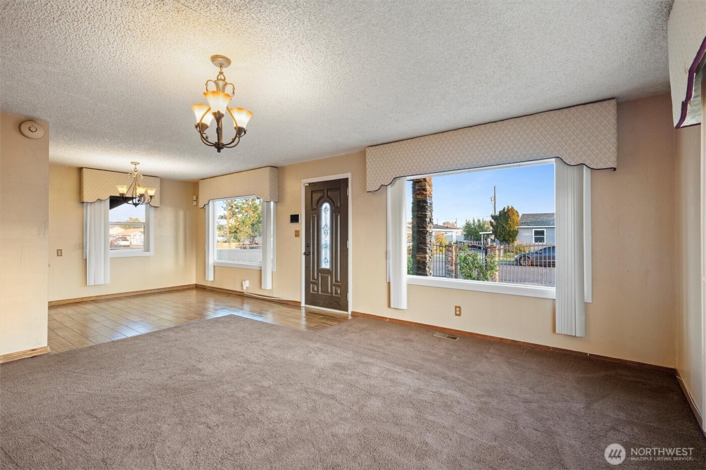 2208 W Spruce , Moses Lake, WA 98837