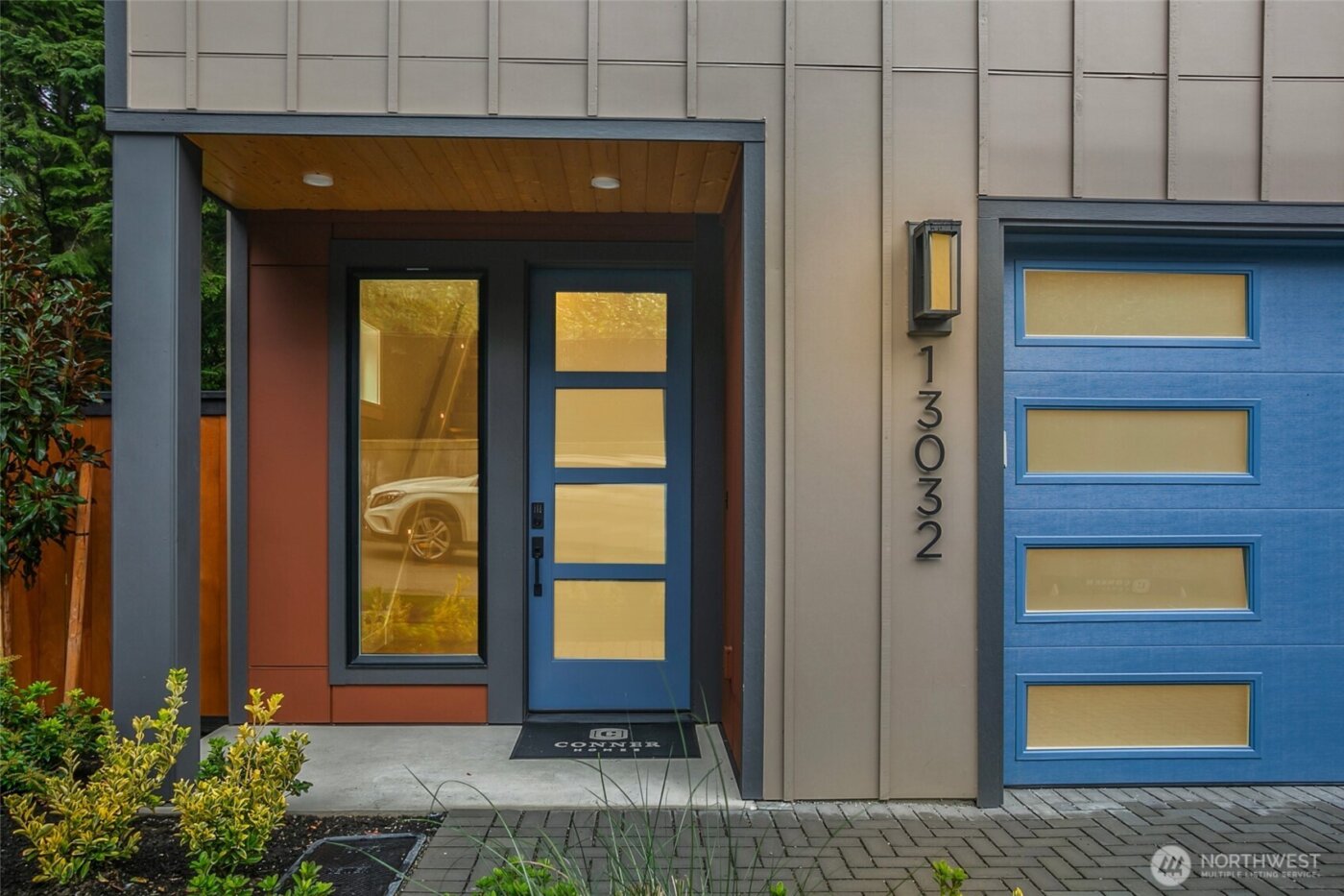 13032 SE 19th Court , Bellevue, WA 98005