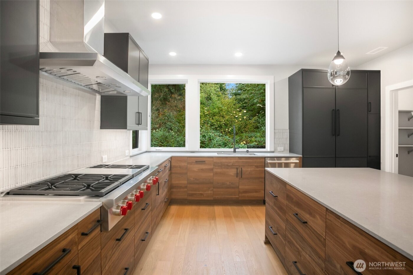 13032 SE 19th Court , Bellevue, WA 98005