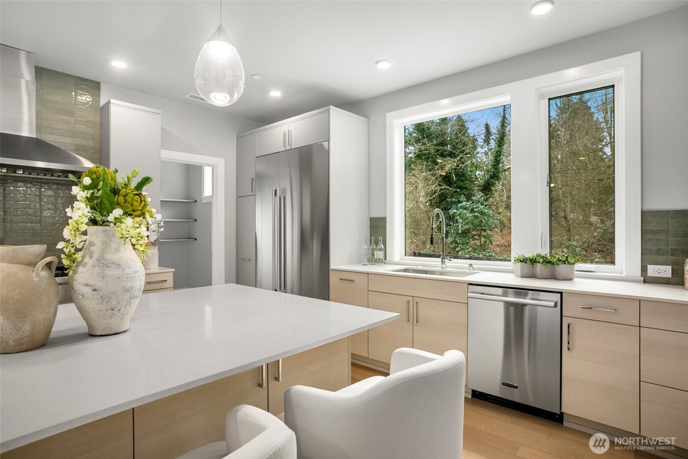 13016 SE 19th Court , Bellevue, WA 98005