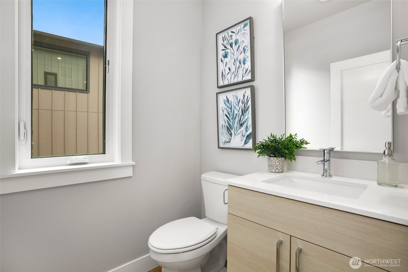 13016 SE 19th Court , Bellevue, WA 98005